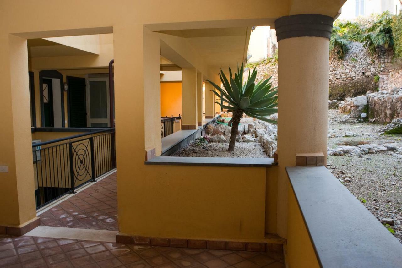 Taormina Seaview Apartment - Taormina Holidays Exterior photo